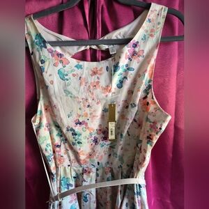 Floral Sleeveless Dress With Open Back P2P 19 Waist 14 Length 35